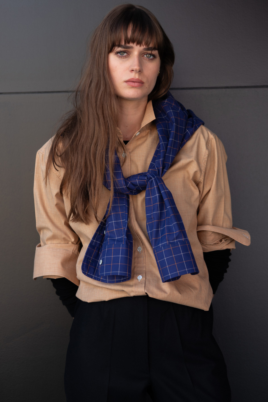 Olivia Villanti: Το νέο γυναικείο πουκάμισο
