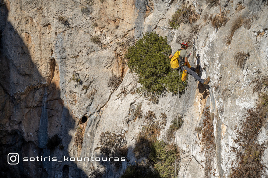 «Ο Βόθωνας του Γάλλου», το βαθύτερο σπήλαιο των Κυκλάδων, ανακαλύφθηκε πριν από λίγους μήνες - Δείτε φωτογραφίες
