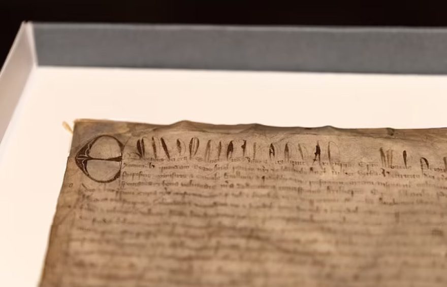 Θησαυρός στο Χάρβαρντ: Αντίγραφο της Magna Carta, που αγόρασε το πανεπιστήμιο για 30 δολάρια, είναι αυθεντικό και αξίζει 21 εκατομμύρια!