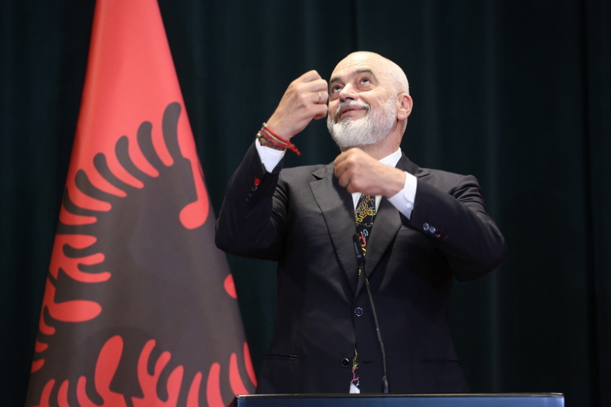 Η... φιλοξενία του Ράμα στους Ευρωπαίους ηγέτες: Τους μεταμόρφωσε σε μωρά με τη βοήθεια της τεχνητής νοημοσύνης - Δείτε βίντεο
