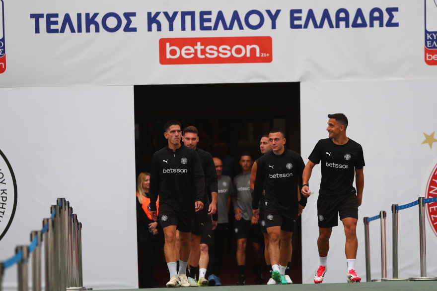 ΟΦΗ: Παρουσία Μπούση προπονήθηκε στο ΟΑΚΑ πριν τον τελικό με τον Ολυμπιακό 