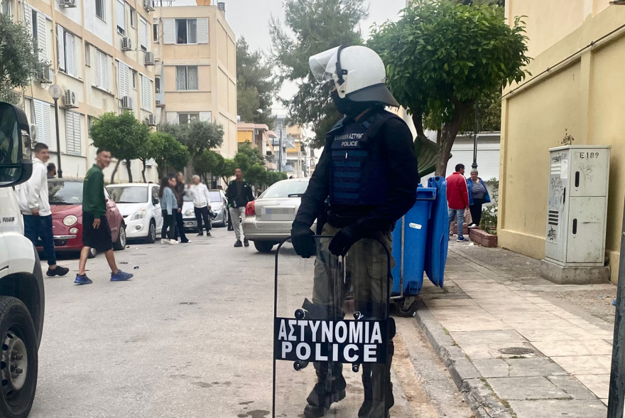 Επιχείρηση της Δίωξης Οργανωμένου Εγκλήματος για ναρκωτικά στις εργατικές της Αγίας Βαρβάρας agia-varvara__1_