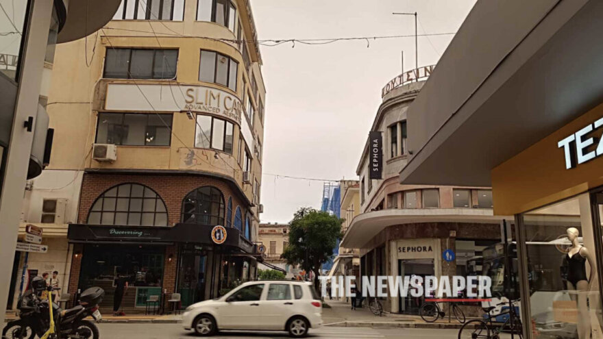 H αφρικανική σκόνη «έπνιξε» την Αθήνα και πολλές περιοχές της χώρας - Δείτε βίντεο και φωτογραφίες