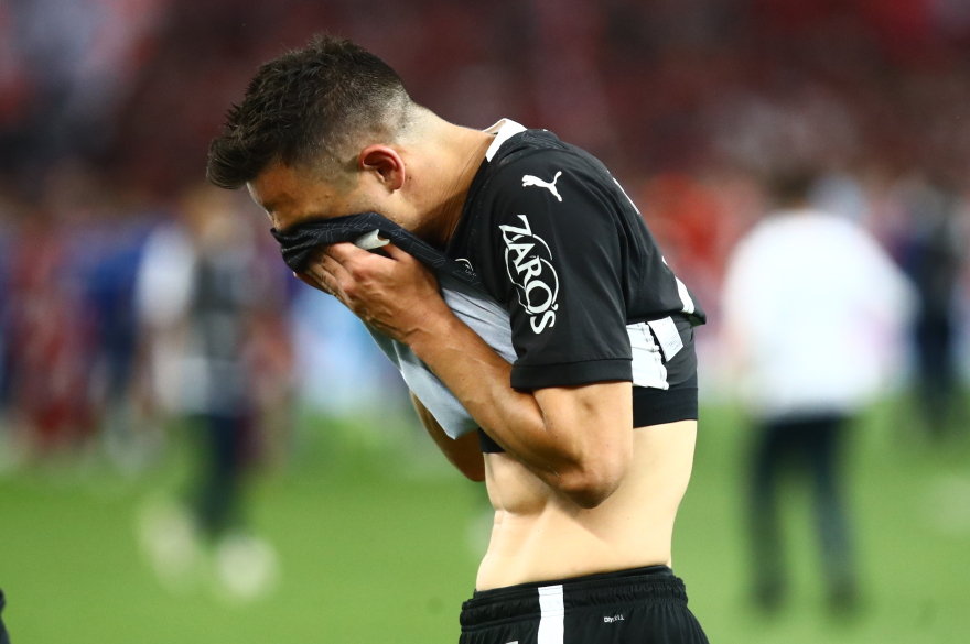 Απαρηγόρητοι οι παίκτες του ΟΦΗ μετά τη λήξη του τελικού - «Λύγισαν» Μπάκιτς, Νέιρα και Λαμπρόπουλος - Βίντεο