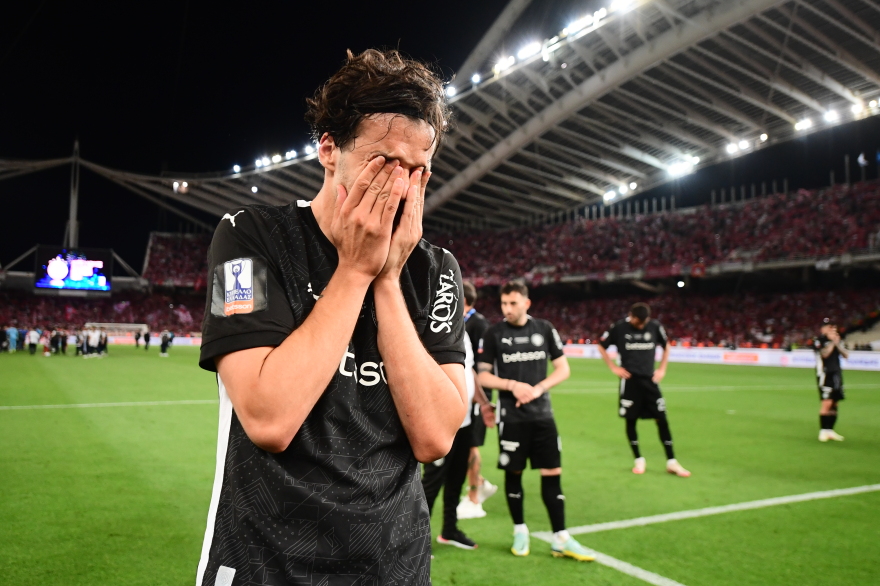 Απαρηγόρητοι οι παίκτες του ΟΦΗ μετά τη λήξη του τελικού - «Λύγισαν» Μπάκιτς, Νέιρα και Λαμπρόπουλος - Βίντεο