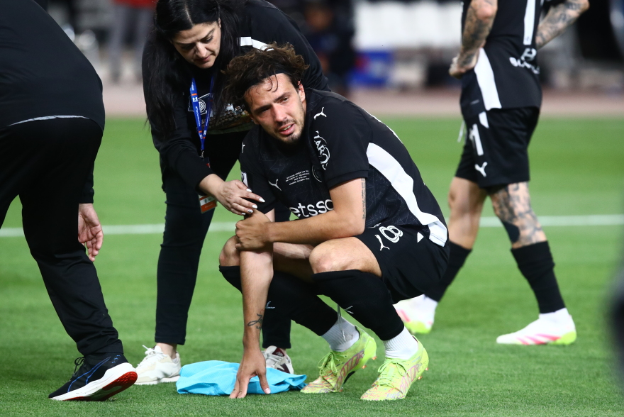 Απαρηγόρητοι οι παίκτες του ΟΦΗ μετά τη λήξη του τελικού - «Λύγισαν» Μπάκιτς, Νέιρα και Λαμπρόπουλος - Βίντεο