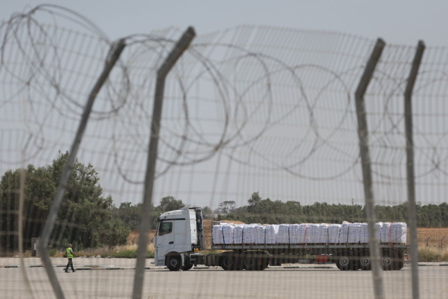  «Στάχτη στα μάτια» η ανθρωπιστική βοήθεια που πέρασε στη Γάζα, λένε εκπρόσωποι οργανώσεων 