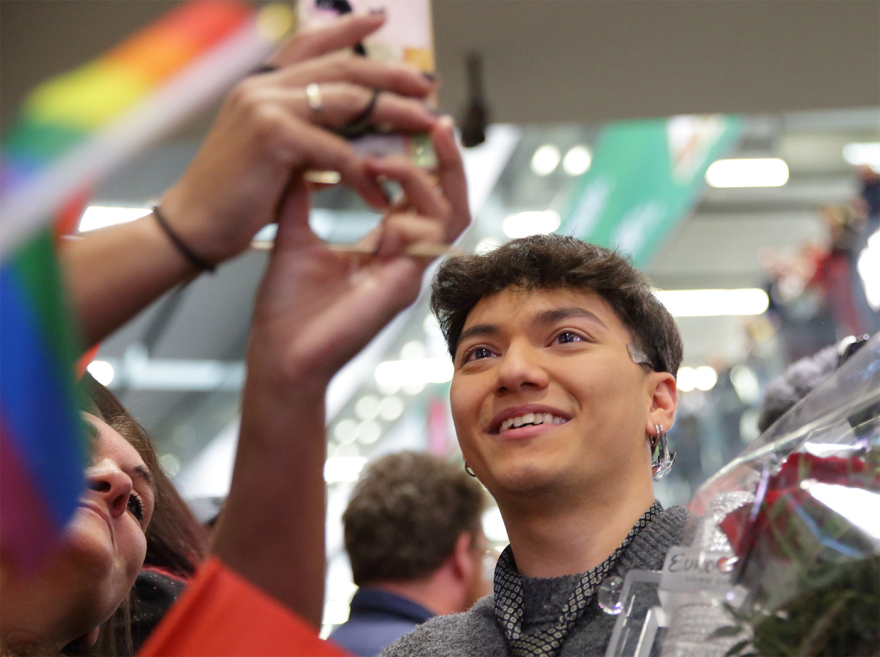 Eurovision 2025: Η επιστροφή του JJ στην Αυστρία και η αποθέωση του κόσμου στον μεγάλο νικητή του μουσικού διαγωνισμού
