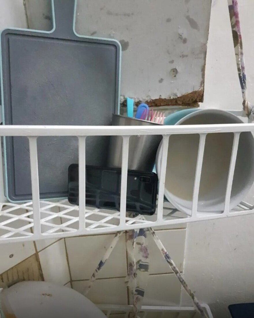 Μαχαίρια, ναρκωτικά και κινητά τηλέφωνα εντόπισε η ΕΛΑΣ στην έφοδο στις φυλακές Κορυδαλλού, δείτε φωτογραφίες και βίντεο