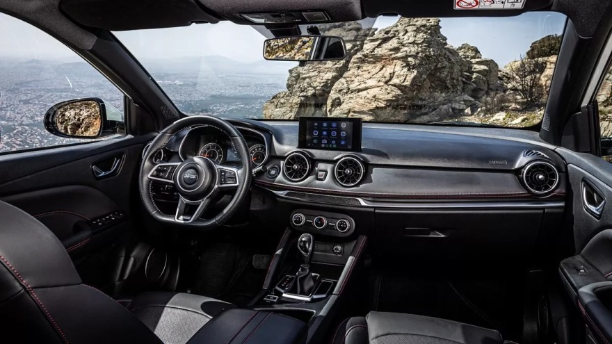 DFSK 500: Το προσιτό SUV που σου λύνει τα χέρια