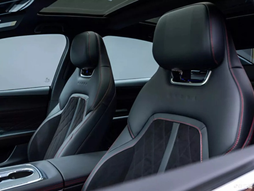 Νέα έκδοση για το Mazda6e