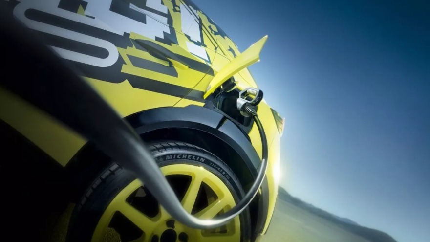 To αγωνιστικών προδιαγραφών Opel Mokka GSE Rally