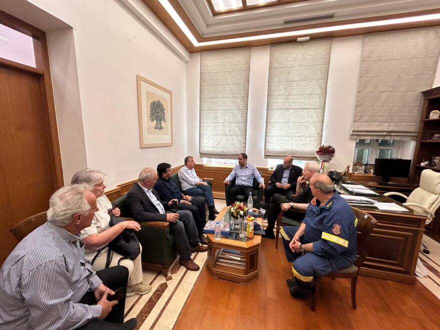 Στο Ηράκλειο εκτάκτως Κεφαλογιάννης και Λέκκας μετά τα 6,1 Ρίχτερ: Δεν τίθεται κανένα ζήτημα ανησυχίας για τα κτίρια
