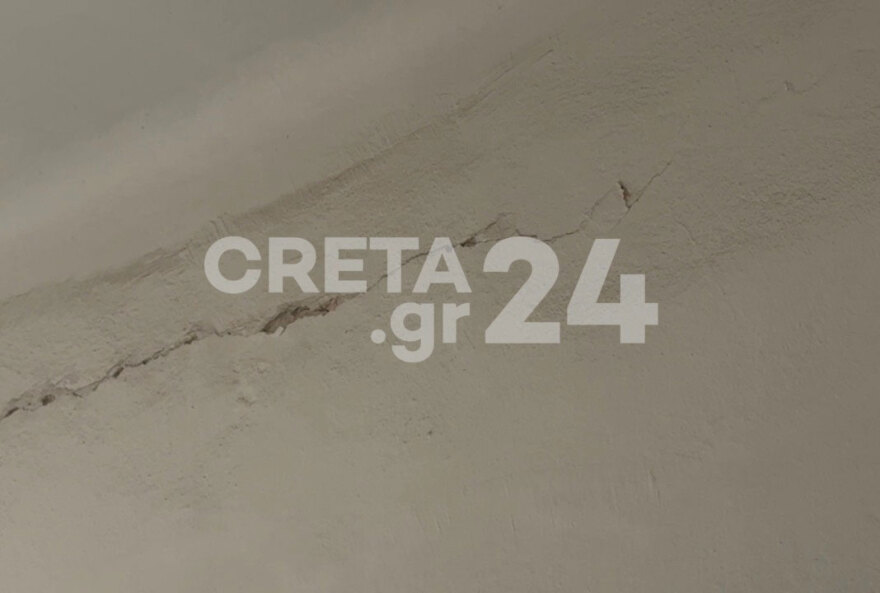 Σεισμός 6,1 Ρίχτερ στην Κρήτη: Ζημιές σε κτίρια από τη δόνηση, δείτε βίντεο και εικόνες