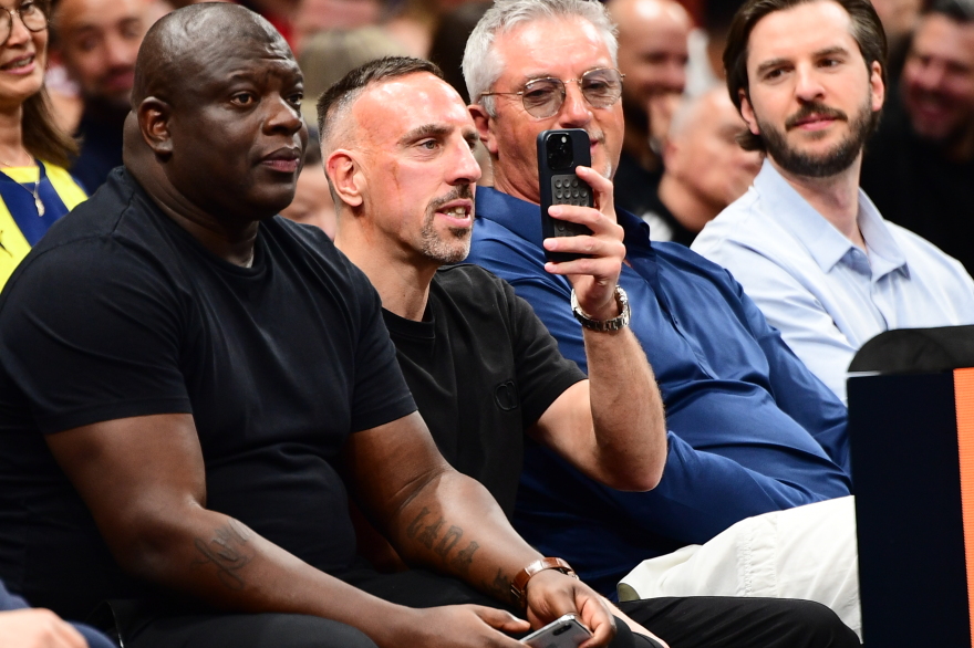 Άμπου Ντάμπι 2025: Βλέπει Ολυμπιακός - Μονακό ο Φρανκ Ριμπερί