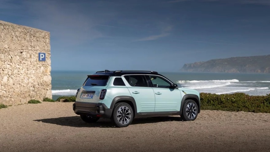 Οδηγούμε το νέο Renault 4 E-Tech Electric 