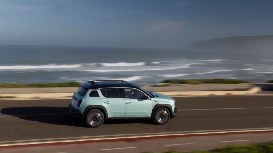 Οδηγούμε το νέο Renault 4 E-Tech Electric 