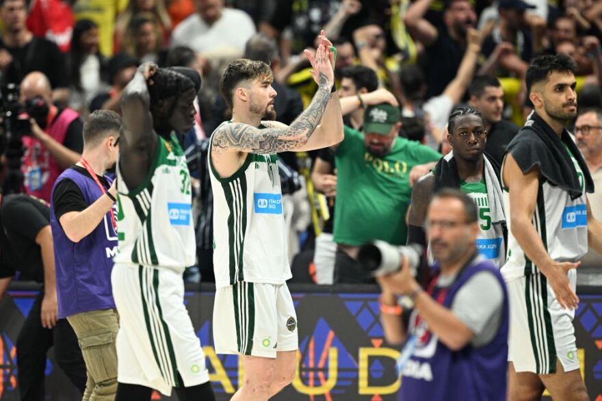 Άμπου Ντάμπι 2025: Η απογοήτευση των παικτών του Παναθηναϊκού και το χειροκρότημα στον κόσμο