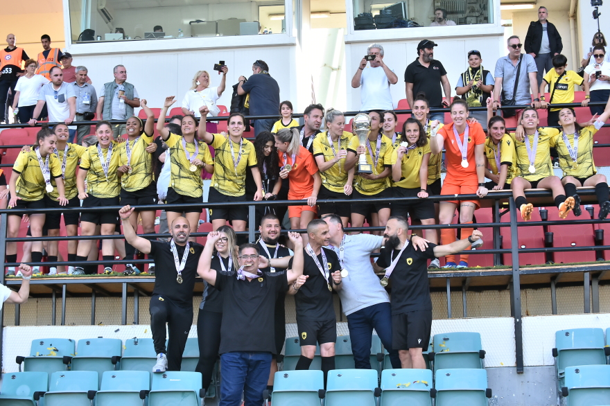 Νταμπλ η ΑΕΚ, 2-0 τον Παναθηναϊκό στον τελικό Κυπέλλου ποδοσφαίρου γυναικών - Βίντεο, φωτογραφίες 