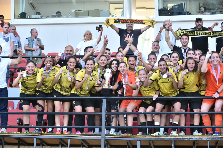 Νταμπλ η ΑΕΚ, 2-0 τον Παναθηναϊκό στον τελικό Κυπέλλου ποδοσφαίρου γυναικών - Βίντεο, φωτογραφίες 