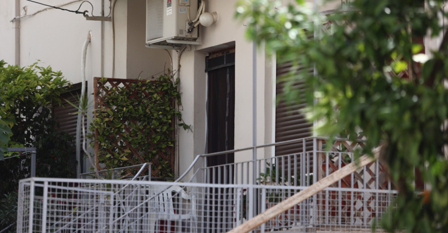 Σε σοκ τα παιδιά της 48χρονης που βρέθηκε νεκρή στη Νέα Χαλκηδόνα - «Κανείς μας δεν ήξερε τον σύντροφο που είχε», λέει ο πρώην σύζυγός της