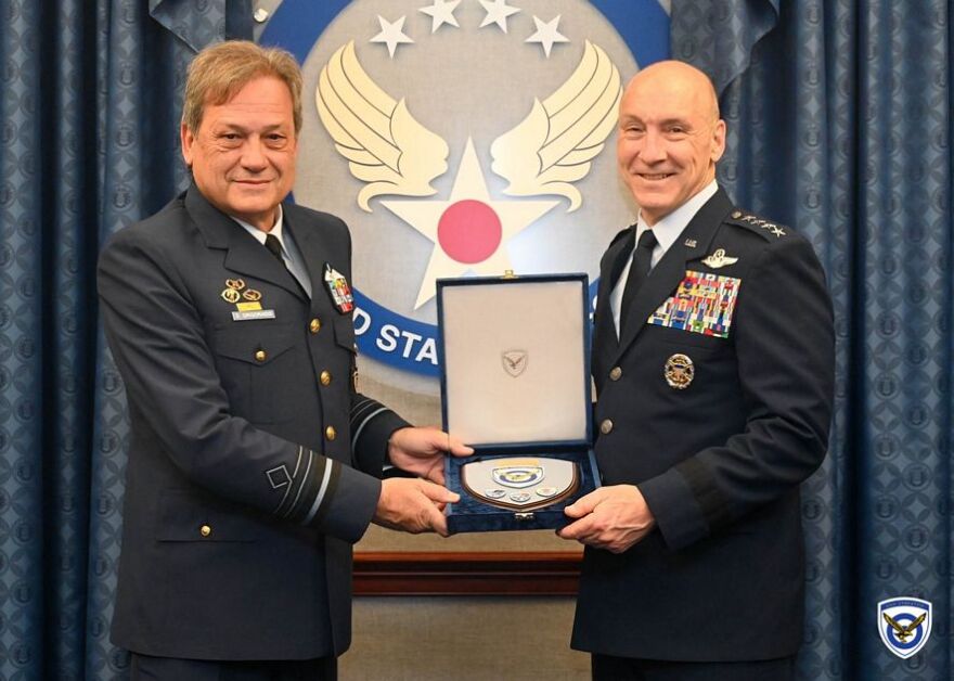 ΗΠΑ: Στα slots παραγωγής των ελληνικών F-35 ο αρχηγός ΓΕΑ - Δείτε φωτογραφίες