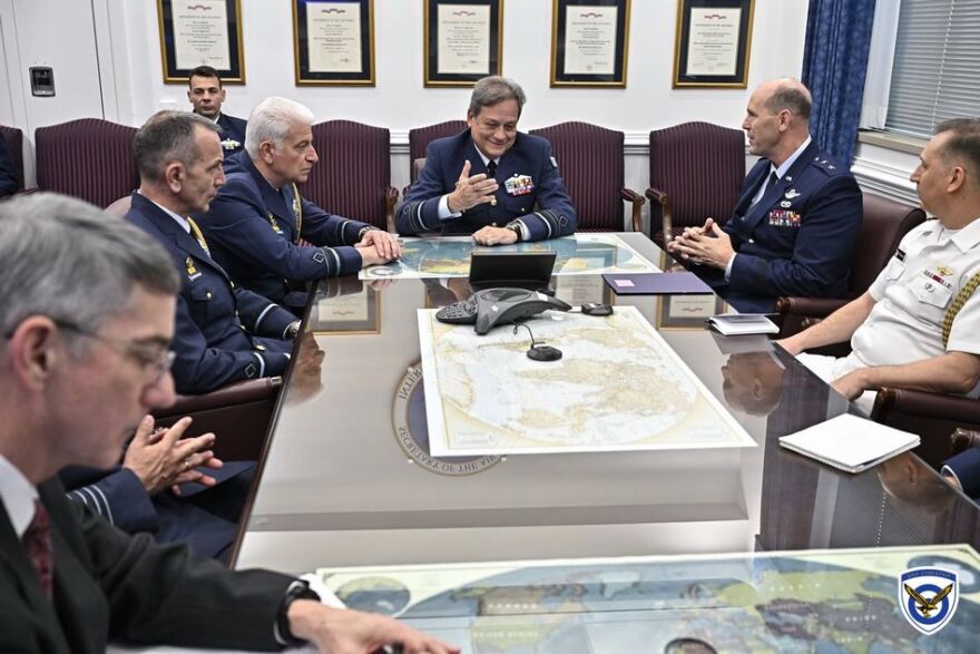 ΗΠΑ: Στα slots παραγωγής των ελληνικών F-35 ο αρχηγός ΓΕΑ - Δείτε φωτογραφίες