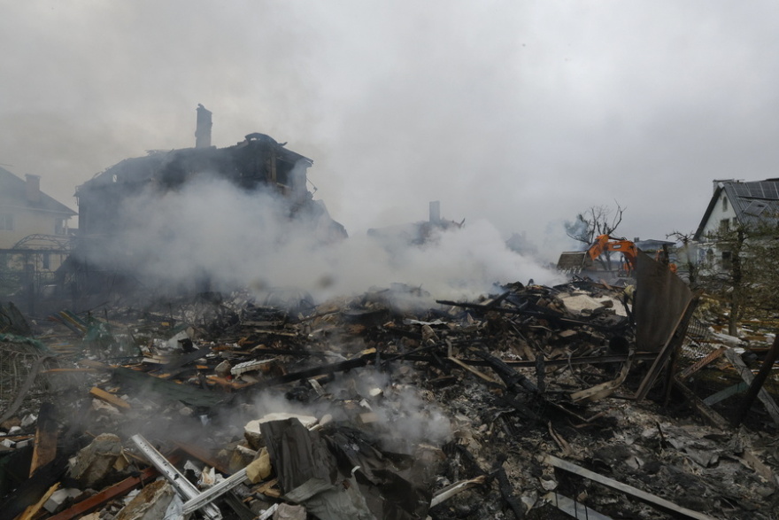 «Κατάφωρη παραβίαση» κάθε συνθήκης λέει ο απεσταλμένος του Τραμπ για το ρωσικό σφυροκόπημα στην Ουκρανία