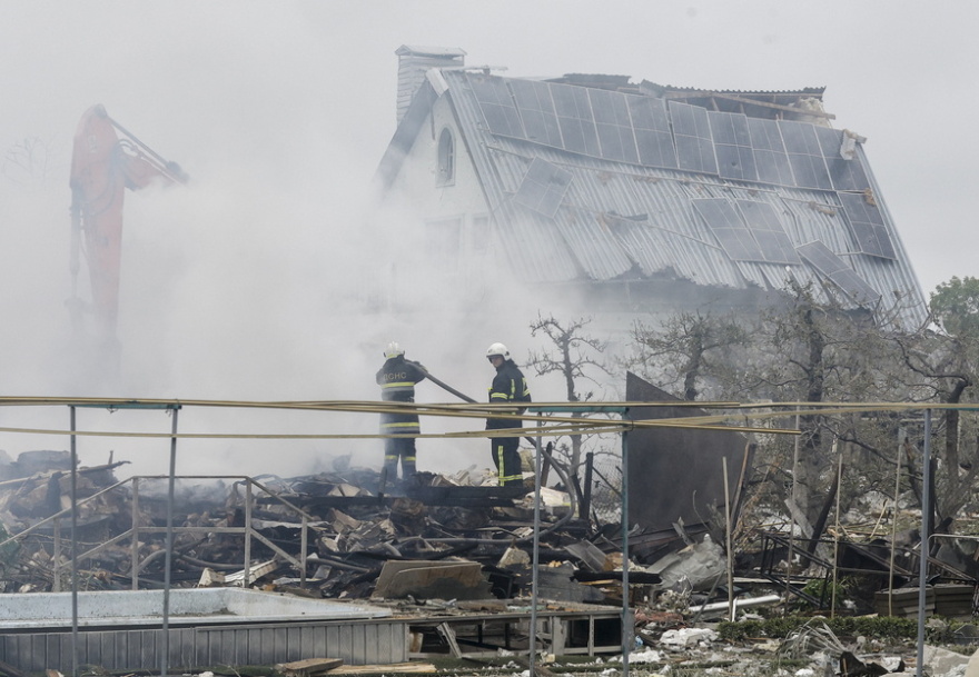 «Κατάφωρη παραβίαση» κάθε συνθήκης λέει ο απεσταλμένος του Τραμπ για το ρωσικό σφυροκόπημα στην Ουκρανία