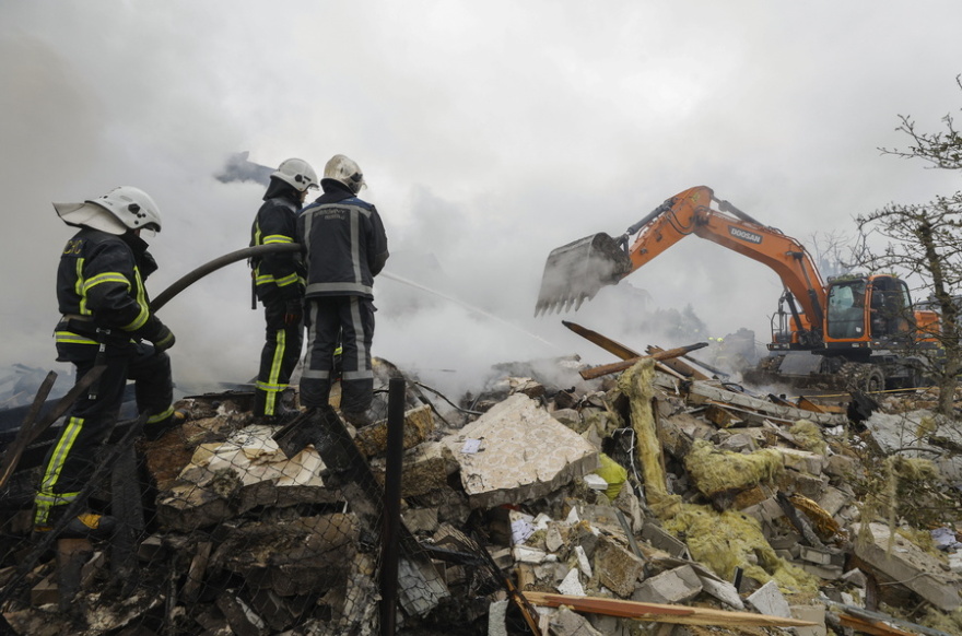 «Κατάφωρη παραβίαση» κάθε συνθήκης λέει ο απεσταλμένος του Τραμπ για το ρωσικό σφυροκόπημα στην Ουκρανία