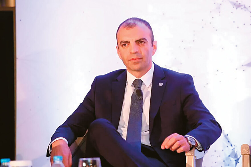 Ασιατική εισβολή: 500 εκατ. ευρώ τζίρο χάνουν οι Έλληνες έμποροι από τις πλατφόρμες που δεν πληρώνουν δασμούς