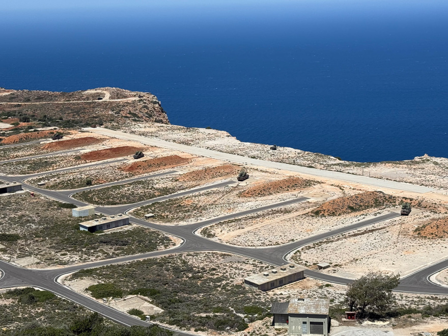 Βολές του Πυροβολικού με κατευθυνόμενα βλήματα  - Δείτε βίντεο και φωτογραφίες