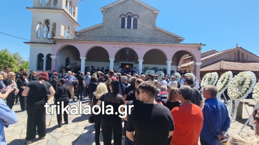Τρίκαλα: Βουβός πόνος στην κηδεία του 30χρονου Στέφανου που πνίγηκε στη Λευκάδα