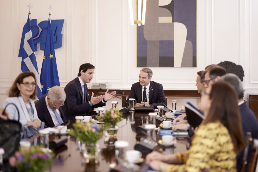 Επίτροπος Κλίματος και Καθαρής Ανάπτυξης σε Μητσοτάκη: Είναι εντυπωσιακό αυτό που έχετε κάνει στην οικονομία