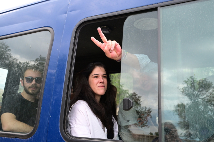 Ακρόπολη: 15 προσαγωγές μελών της Νέας Αριστεράς που ύψωσαν την σημαία της Παλαιστίνης - Δείτε εικόνες