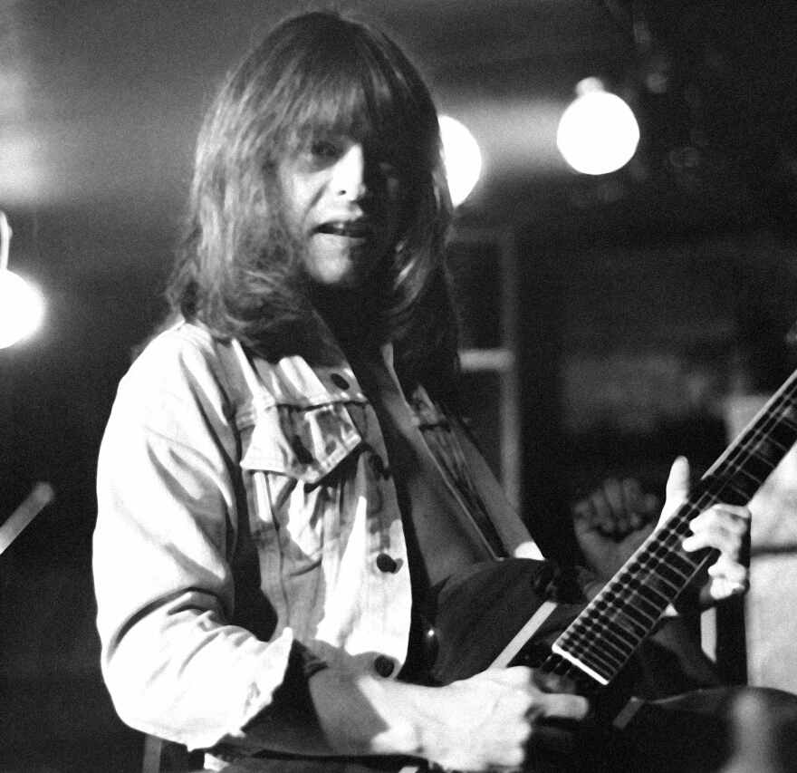 Ρικ Ντέριντζερ: Πέθανε ο θρυλικός κιθαρίστας και παραγωγός της ροκ