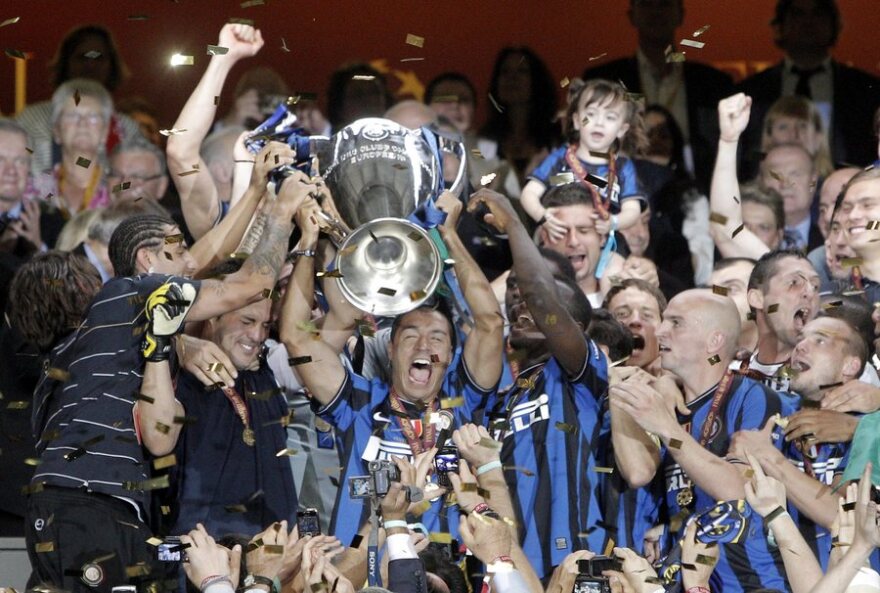 Champions League: Η Ίντερ του Χερέρα και του Μουρίνιο με τις 3 κούπες και η αποτυχημένη προσπάθεια της Παρί στα χρόνια του Covid-19