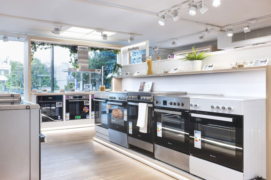 Η Πλαίσιο ανανεώνει το δίκτυο καταστημάτων της