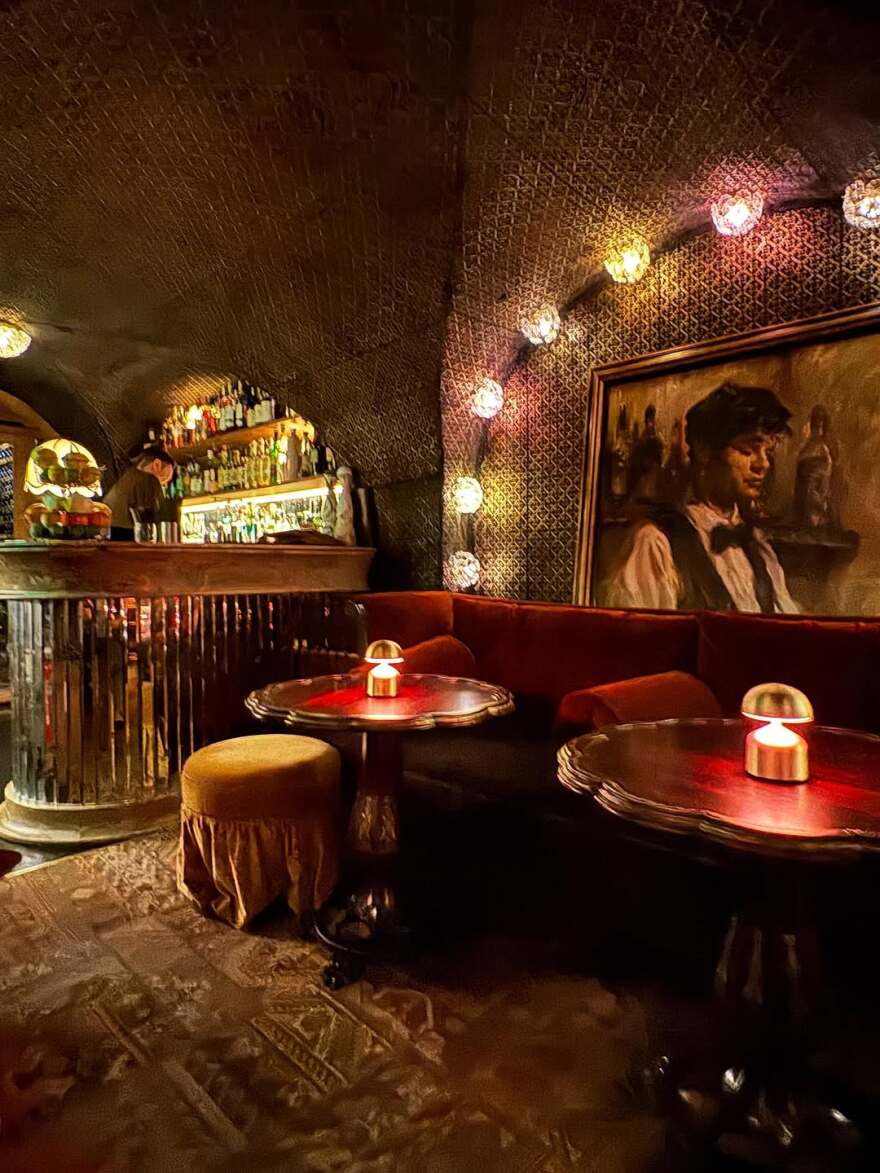 Ταξίδι πολυτελείας με το Orient Express για την ηθοποιό Χαντέ Ερτσέλ 
