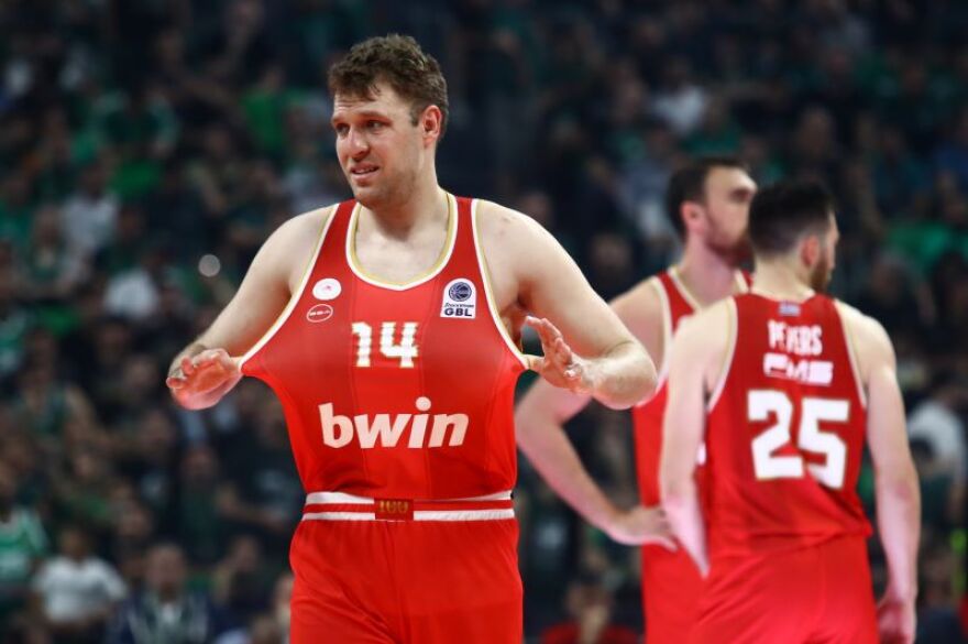 Ο Ολυμπιακός μπήκε στο ΟΑΚΑ λες και ήταν πριν σε… οικοδομή