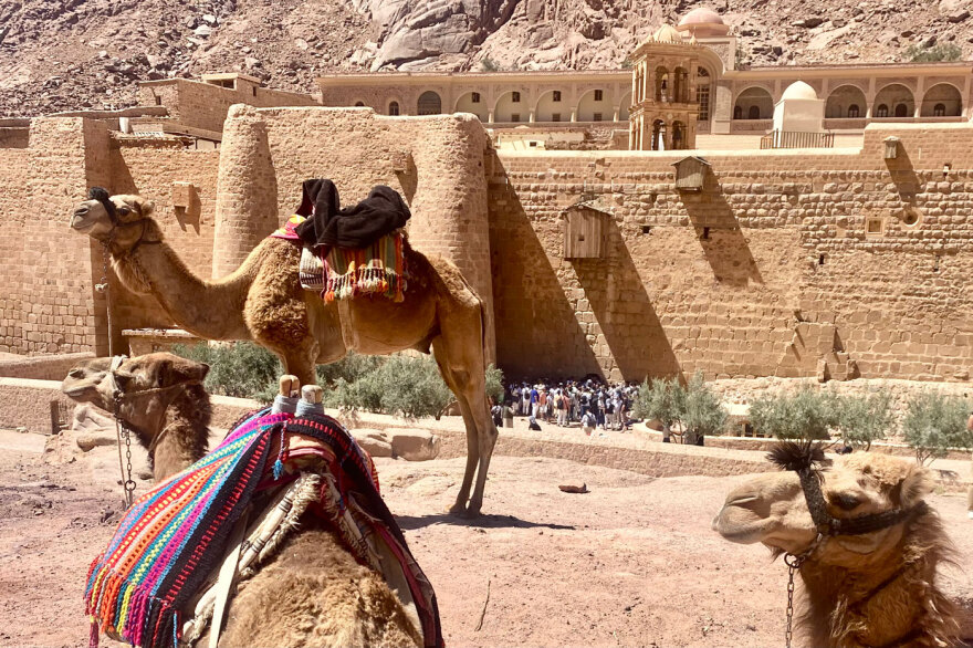 Οδοιπορικό του protothema.gr στη Μονή της Αγίας Αικατερίνης στο Σινά - Οι μοναχοί, η επιστολή του Μωάμεθ και η ανησυχία για το μέλλον