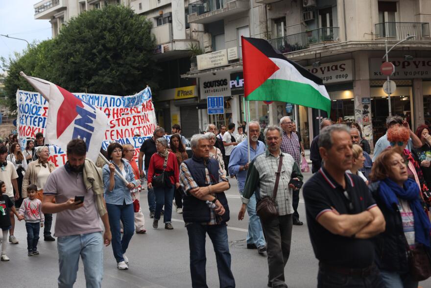 Πορεία στη Θεσσαλονίκη για τον πόλεμο στη Γάζα - Δείτε φωτογραφίες