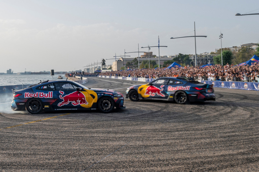 red-bull-showrun-by-alumil--_1_