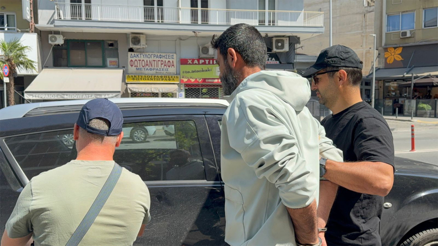 Προθεσμία για να απολογηθεί πήρε ο 49χρονος Τούρκος μαφιόζος που πυροβόλησε τα στελέχη της ΕΥΠ