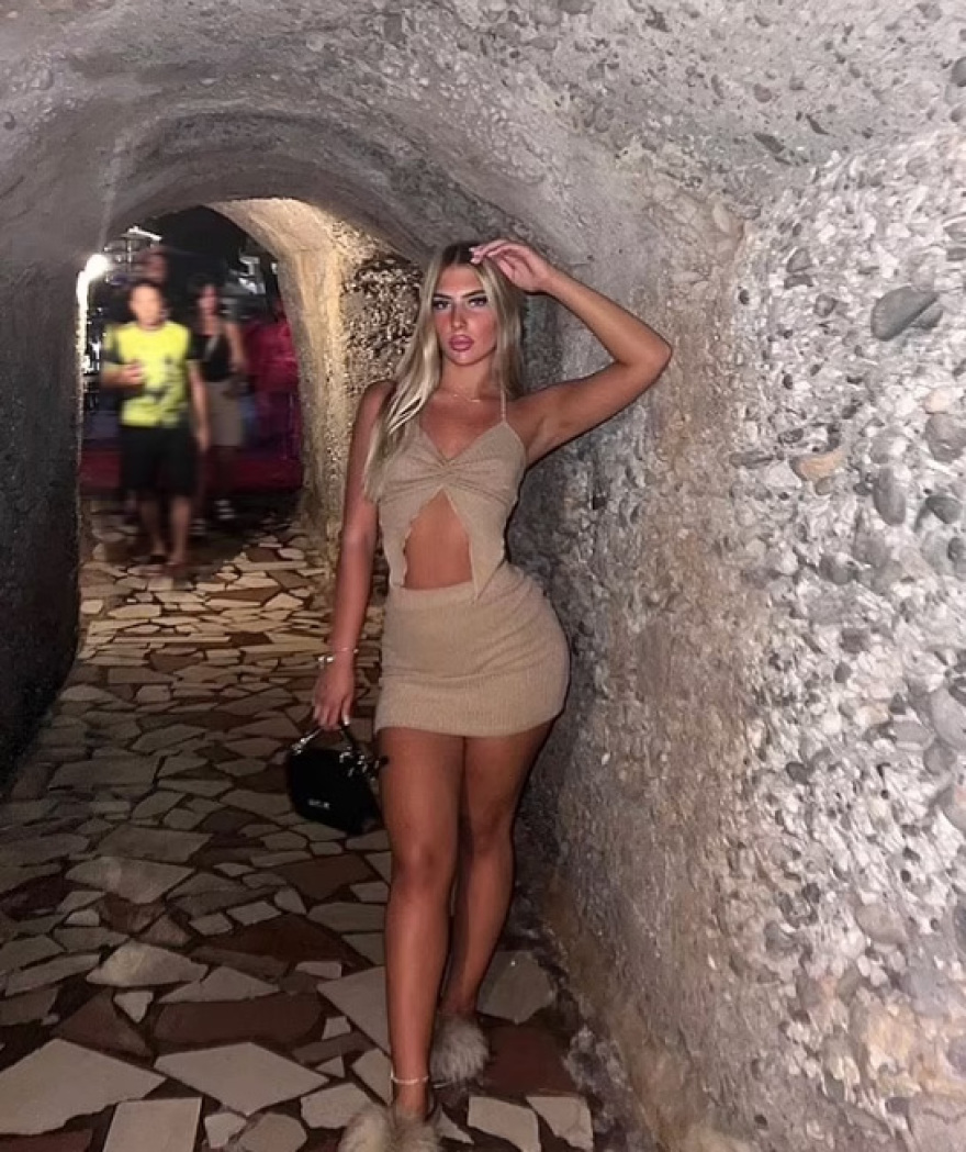 Τραγικός θάνατος για 19χρονη στο Μαυροβούνιο - Έλυσε τη ζώνη από το αλεξίπτωτο πλαγιάς και έπεσε από ύψος 50 μέτρων