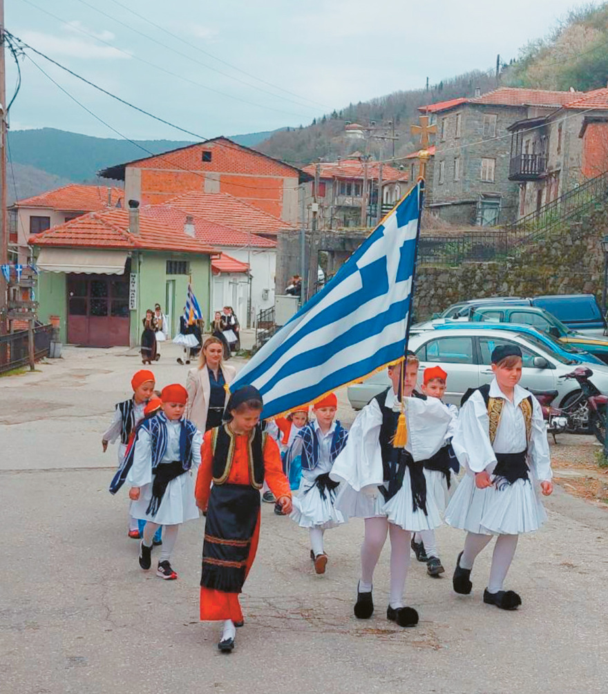 Μαθήματα από τ' Άγραφα: Κάν’ το όπως η Φουρνά Ευρυτανίας - Πώς θα σταματήσει η ερήμωση των χωριών Μαθήματα από τ' Άγραφα: Κάν’ το όπως η Φουρνά Ευρυτανίας - Πώς θα σταματήσει η ερήμωση των χωριών