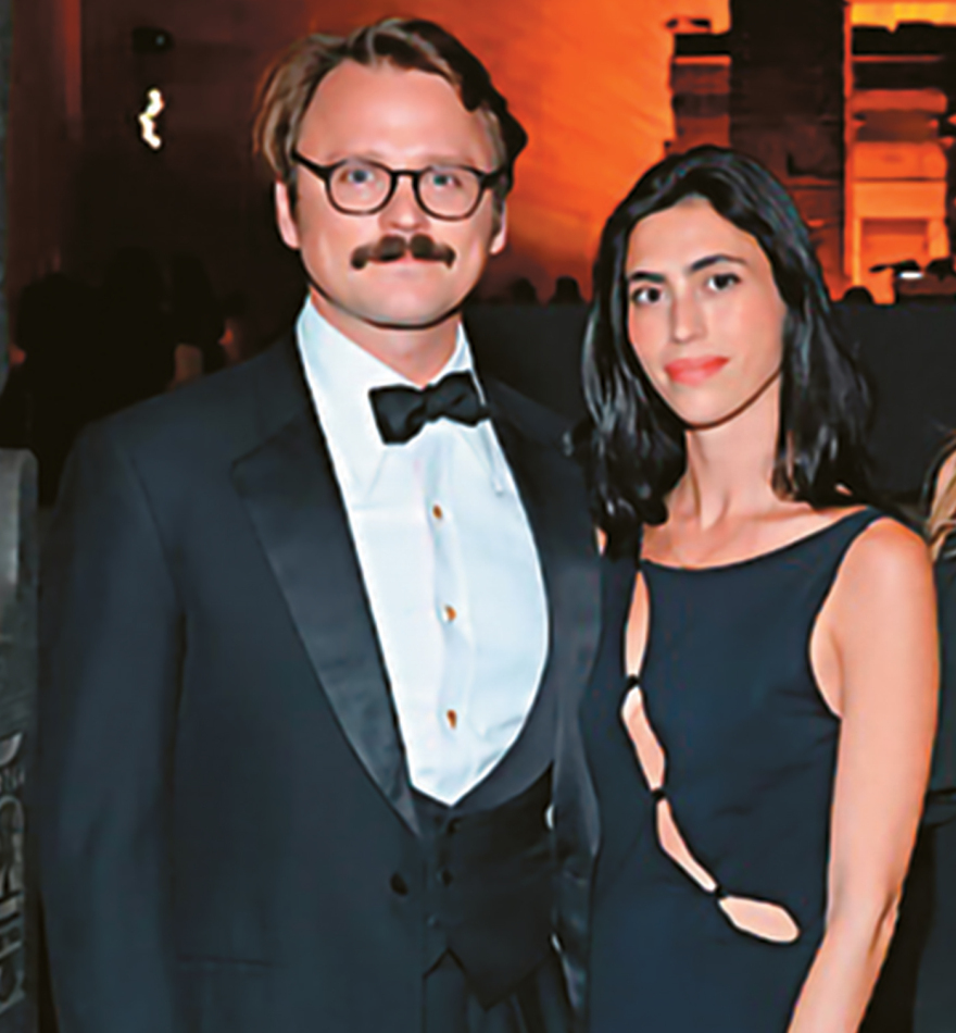 Νικόλας Νιάρχος: Ο ρεπόρτερ της δυναστείας επιστρέφει για να παντρευτεί στη Σπετσοπούλα