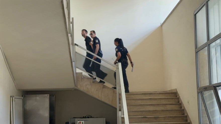 Θεσσαλονίκη: Στον εισαγγελέα ο 34χρονος που κλώτσησε και πάτησε γατάκι με το αυτοκίνητό του
