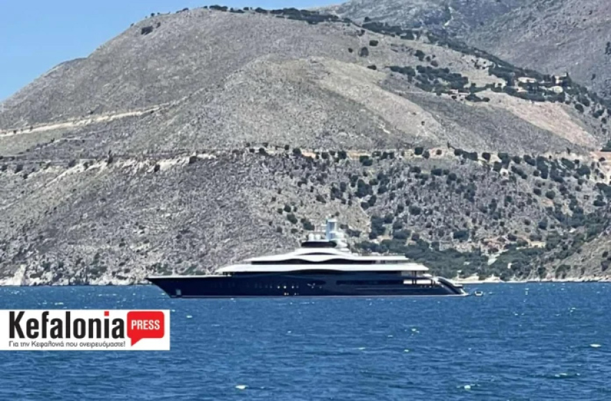 Στην Κεφαλονιά τα υπερπολυτελή γιοτ του Μαρκ Ζούκερμπεργκ - Δείτε φωτογραφίες
