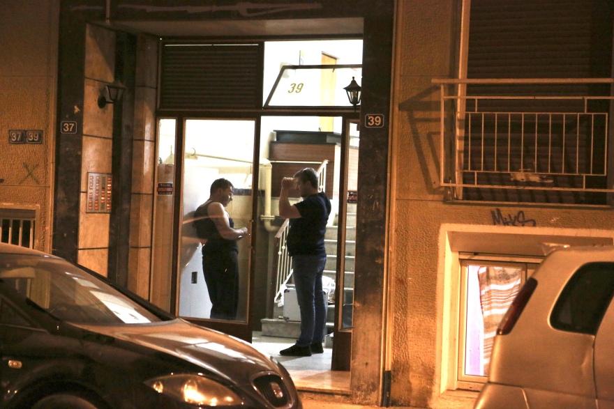 Έγκλημα στον Άγιο Παντελεήμονα: Νεκρός από αιχμηρό αντικείμενο 25χρονος Αιγύπτιος - Δείτε βίντεο και φωτογραφίες